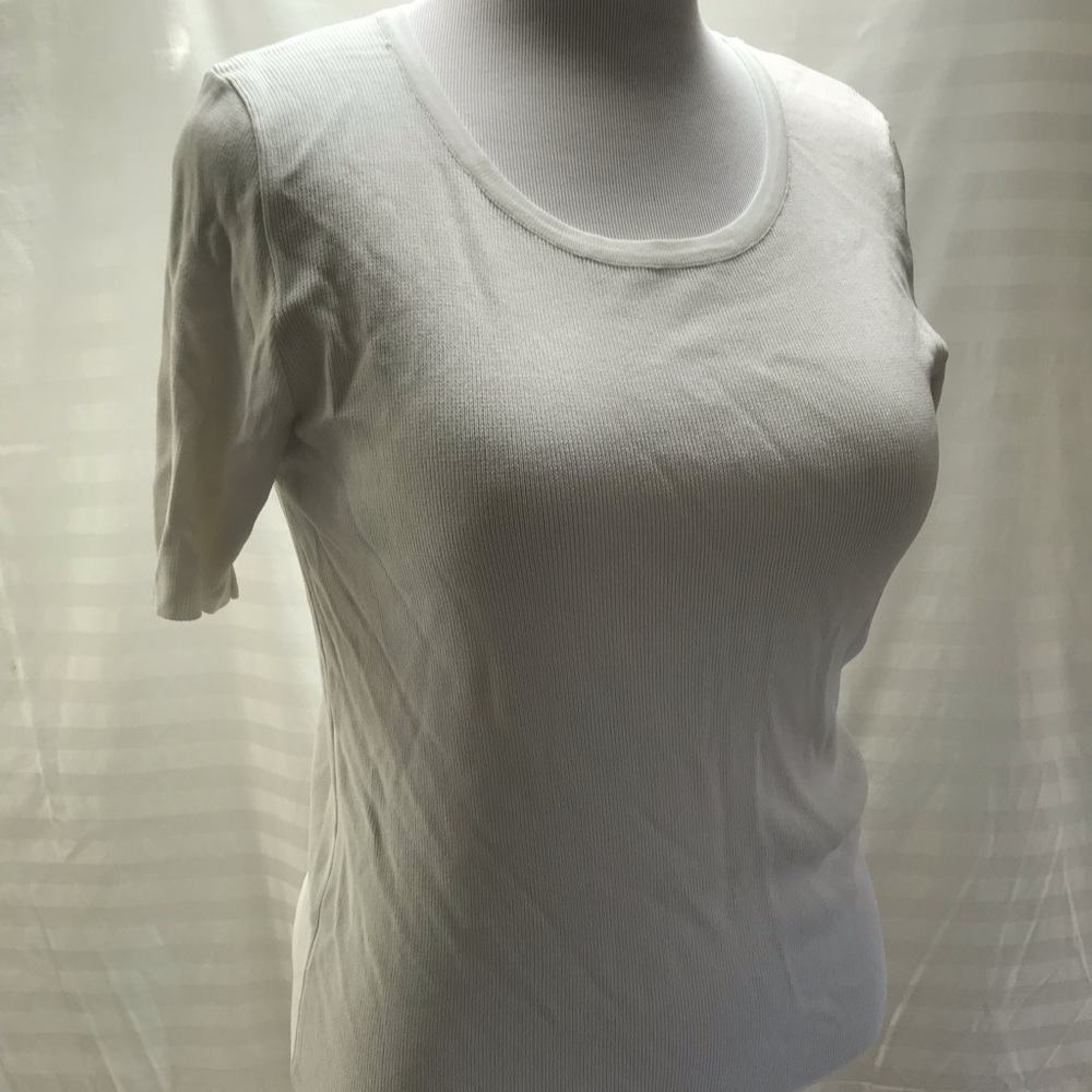 White knit shirt sleeve size L